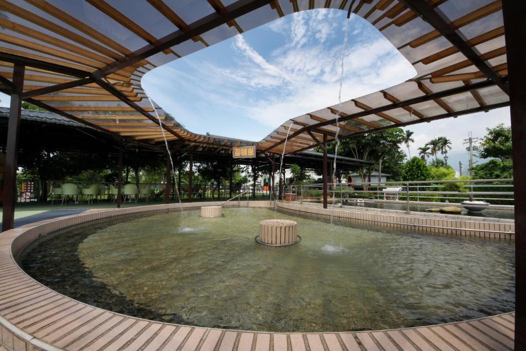 Spring Fountain Hotel Jiaoxi Bagian luar foto